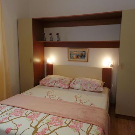Apartments Barbara Пореч Экстерьер фото
