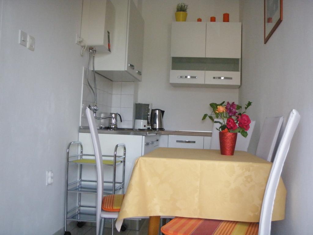 Apartments Barbara Пореч Экстерьер фото